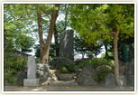 神明生田神社(下本町)に建立されている、山内一豊誕生地碑。
