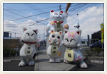 追い出し猫のモニュメント♪