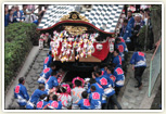 3年に1度の奇祭「潮海寺祇園祭り」。石段を山車が上り下りする様は圧巻!